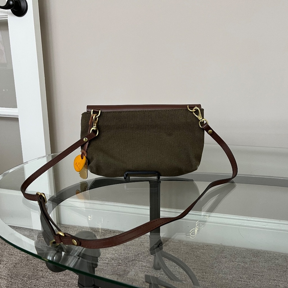 R Riveter Patton crossbody - Picture 2 of 6
